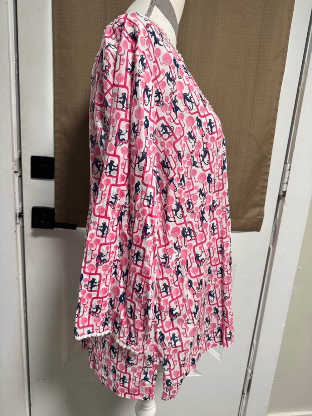 Talbots Pink and Navy Patterned V-Neck Tunic Size XL - Picture 5 of 8